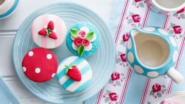 Eggless vs. Regular Cakes: Which One Should You Choose?