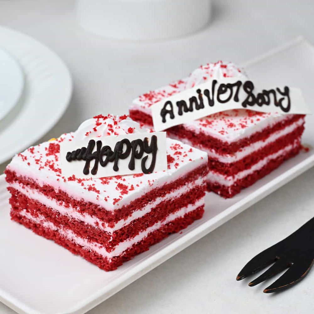 Set Of 2 Red Velvet Anniversary Pastries