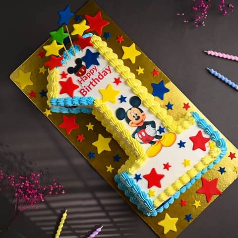 Number Theme Cream Cake