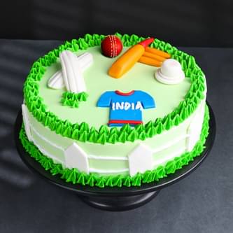 Semi Fondant Cricket Field Cake