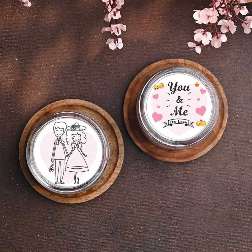 Valentine Loving Couple Red Velvet Jar Cake