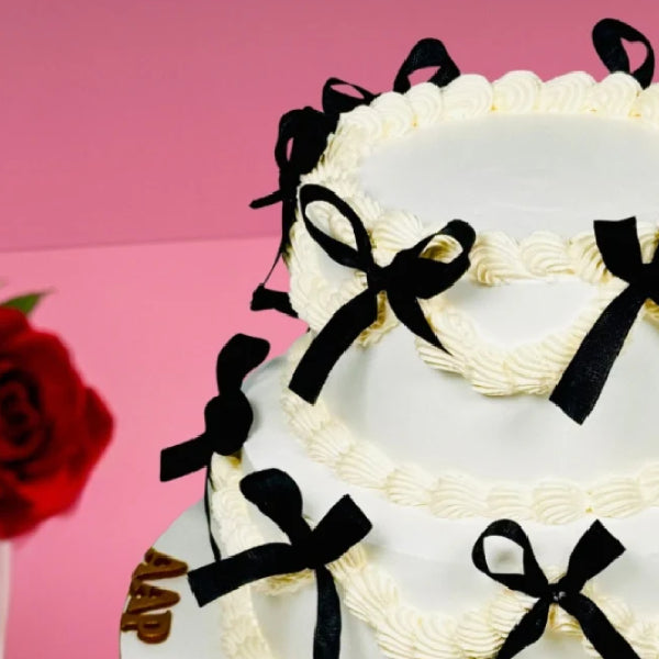 2 Tier Vintage Love Cake