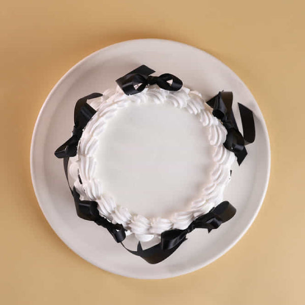 Black N White Ribbon Cake
