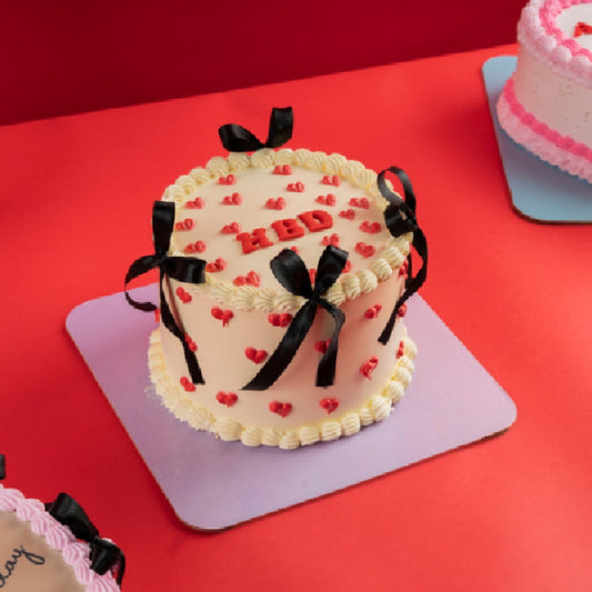 White Color Vintage Ribbon Cake