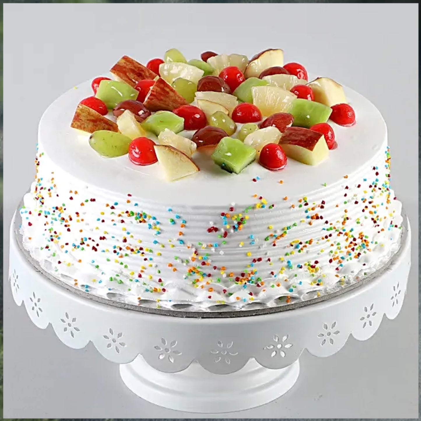 Fresh Fruit Vanilla Cake Half Kg