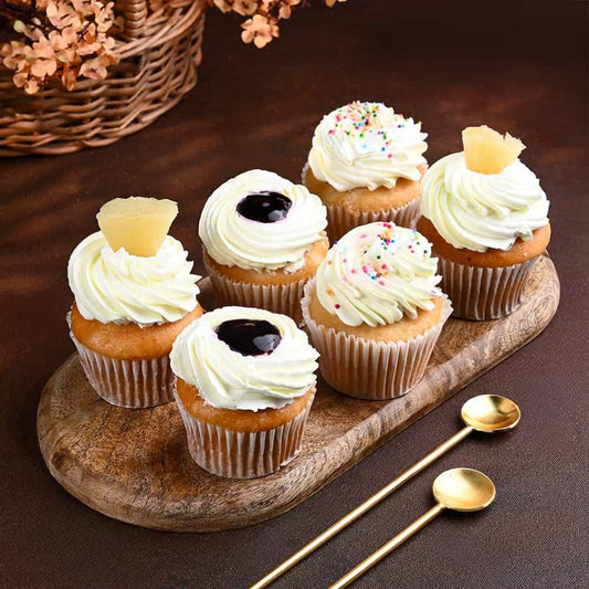 Set Of 6 Assorted Cup Cake