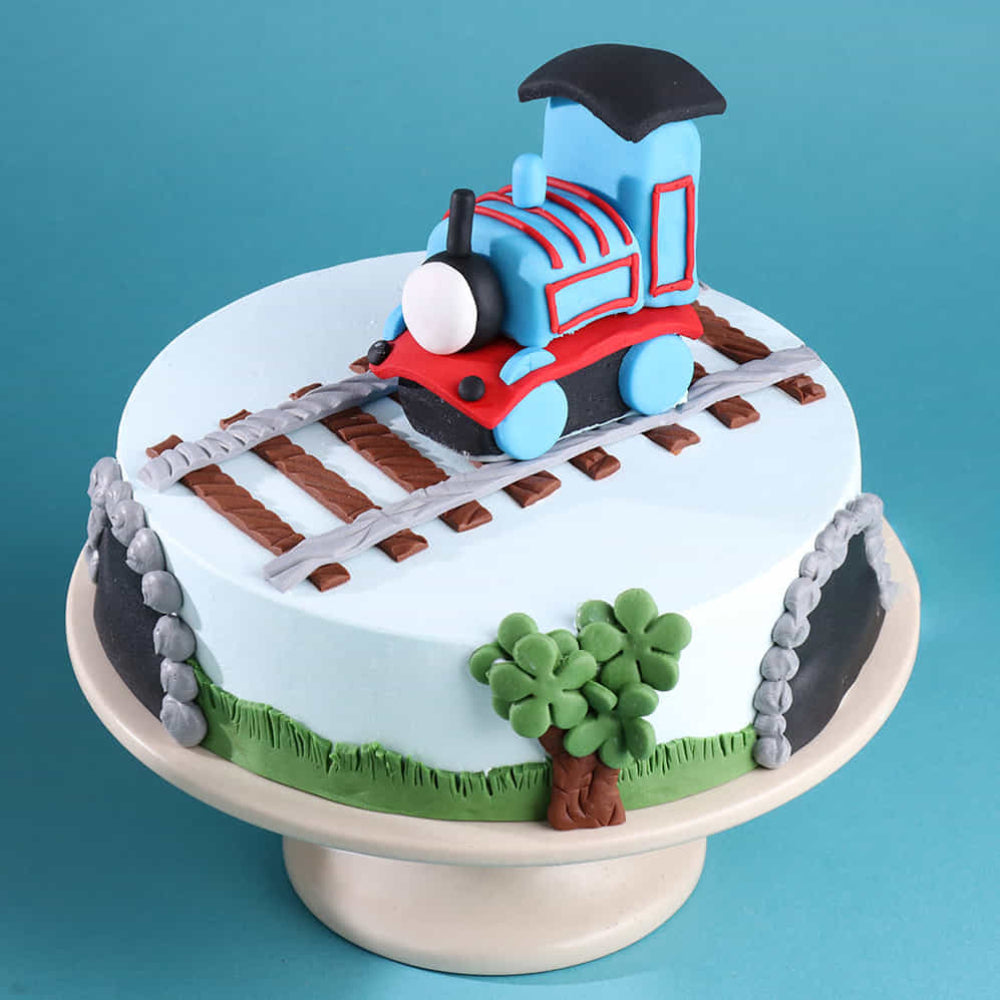 Train Fun Track Cake