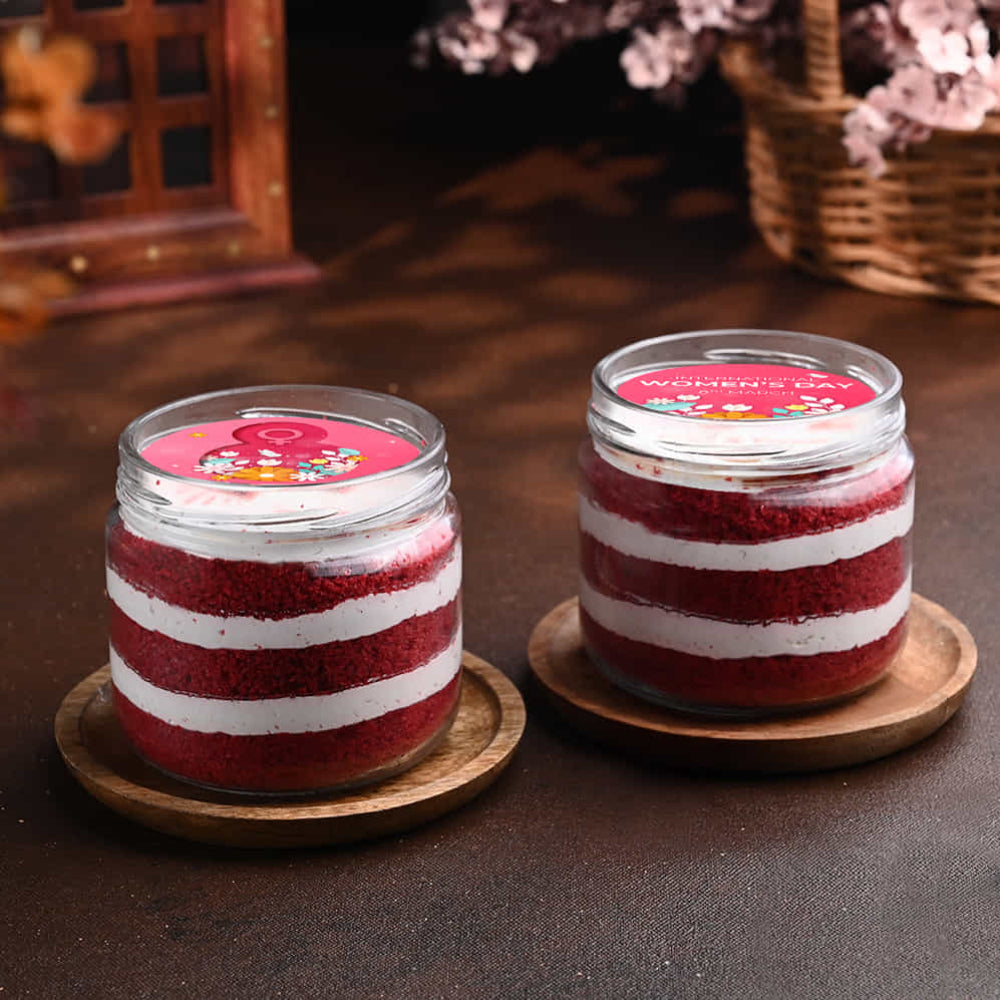 Womens Day Red Velvet Jar Cake